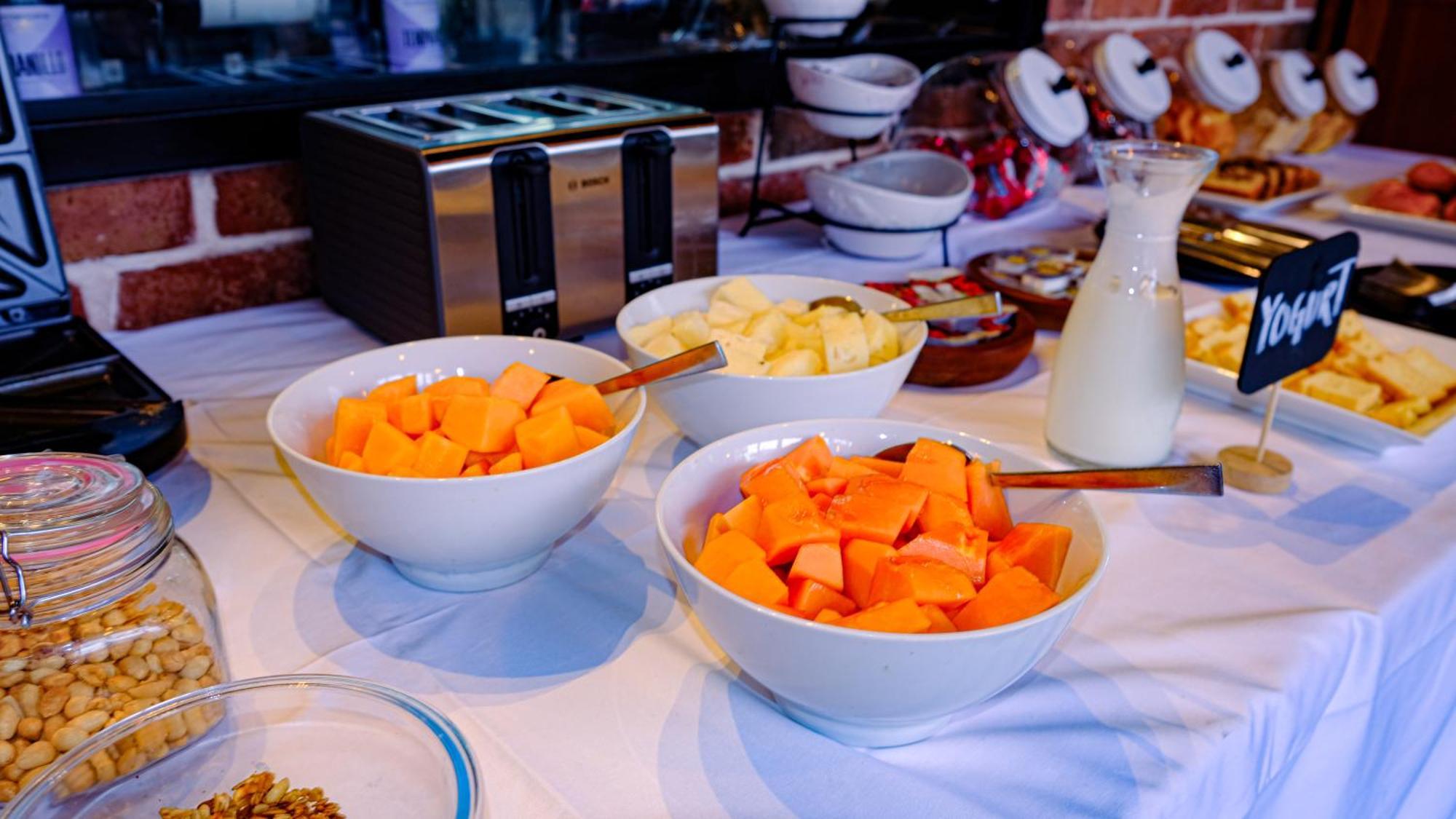 Hotel Surya Lima Zewnętrze zdjęcie